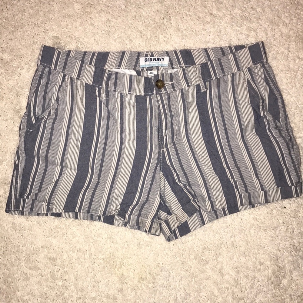Striped shorts